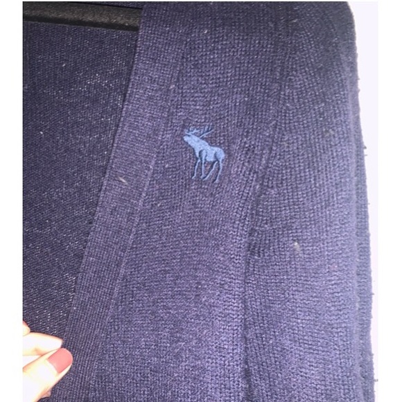 🔥4 for $30 Abercrombie & Fitch Cardigan Sweater - Picture 3 of 9